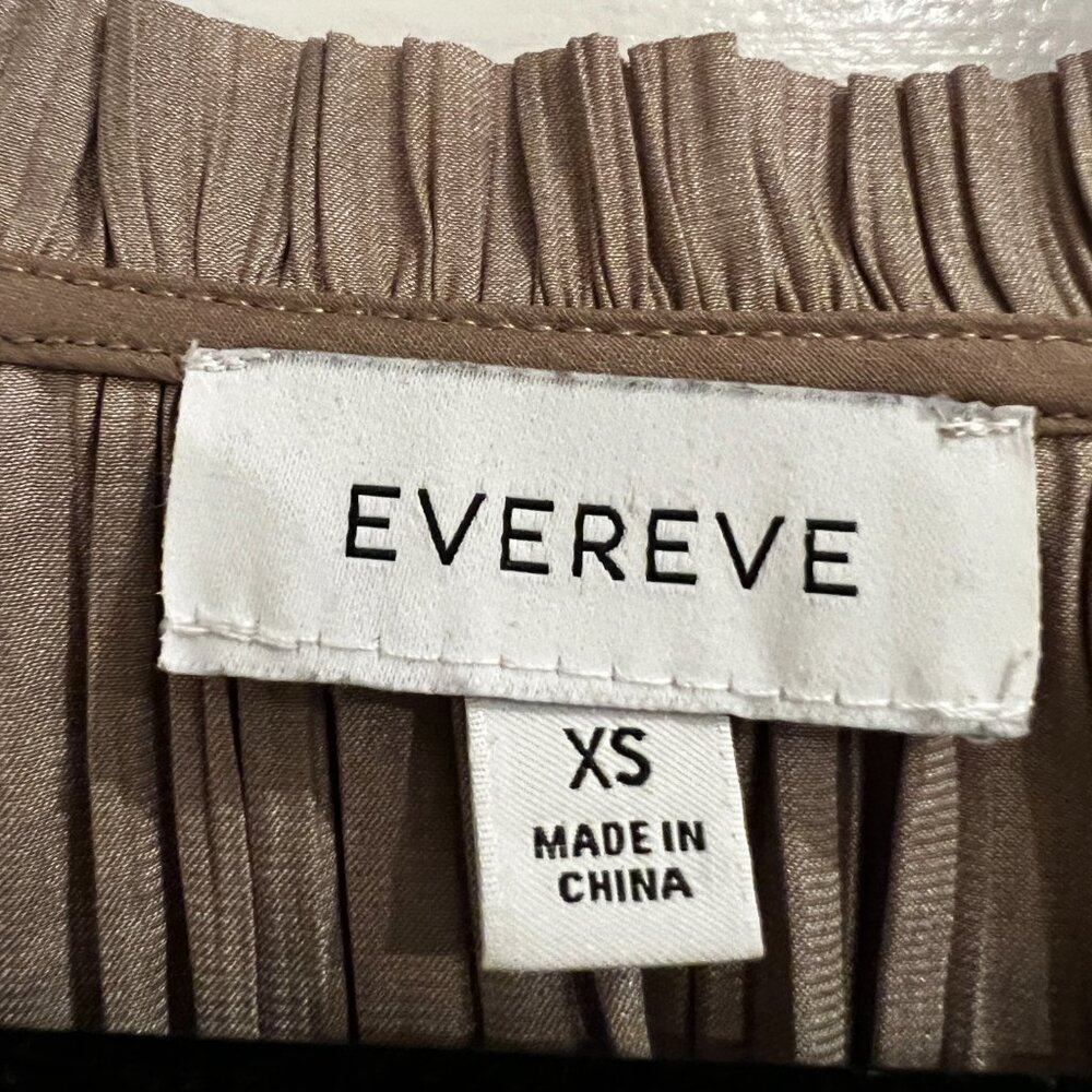 Evereve Flutter Sleeve Satin Top Size XS - Picture 5 of 5
